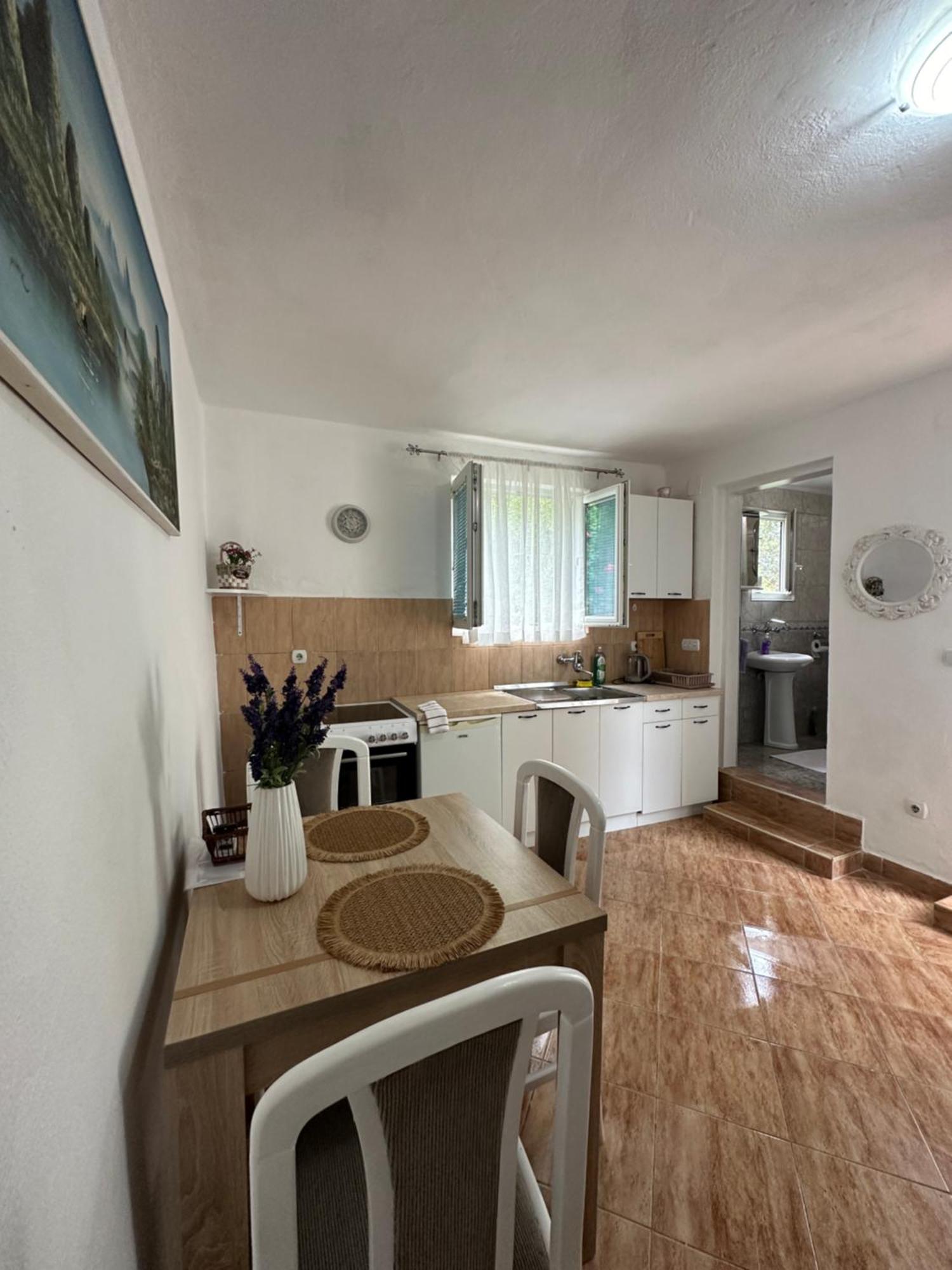 ריסאן Apartman Nina מראה חיצוני תמונה